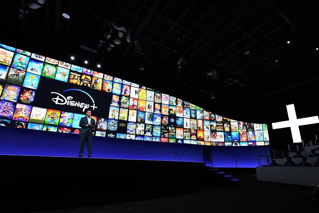 Ve Televisa oportunidad de distribuir su contenido en Disney Plus. Noticias en tiempo real