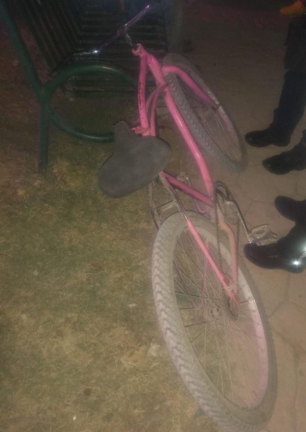 Vehículo huye tras arrollar a ciclista en Gómez Palacio. Noticias en tiempo real