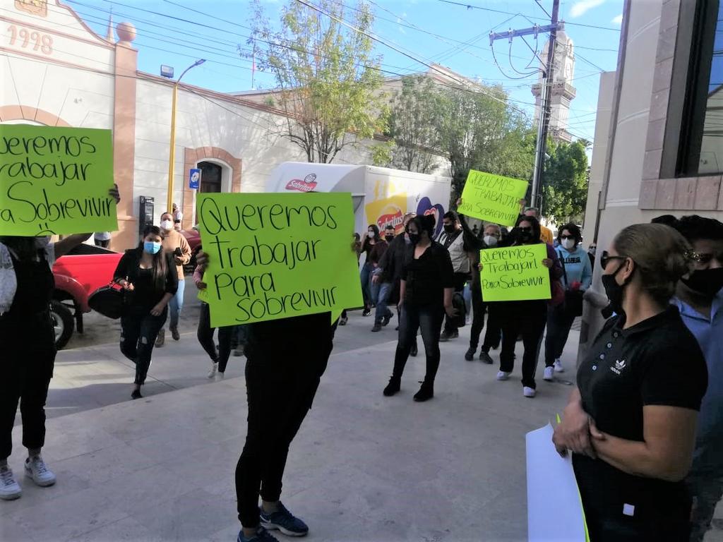 Comerciantes se manifiestan en Lerdo; buscan ampliar horario de ventas. Noticias en tiempo real