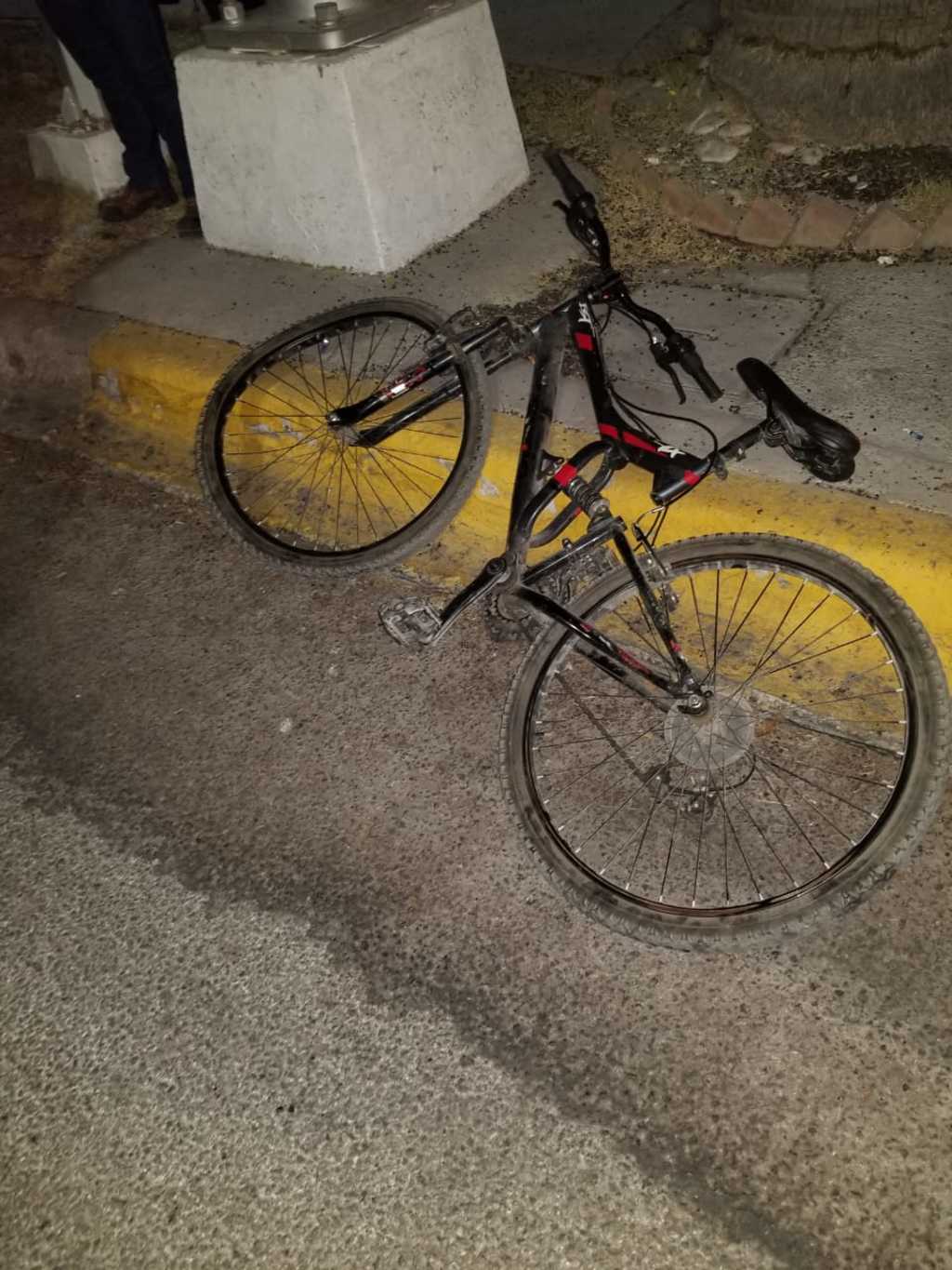 Impacta a ciclista en Gómez Palacio. Noticias en tiempo real