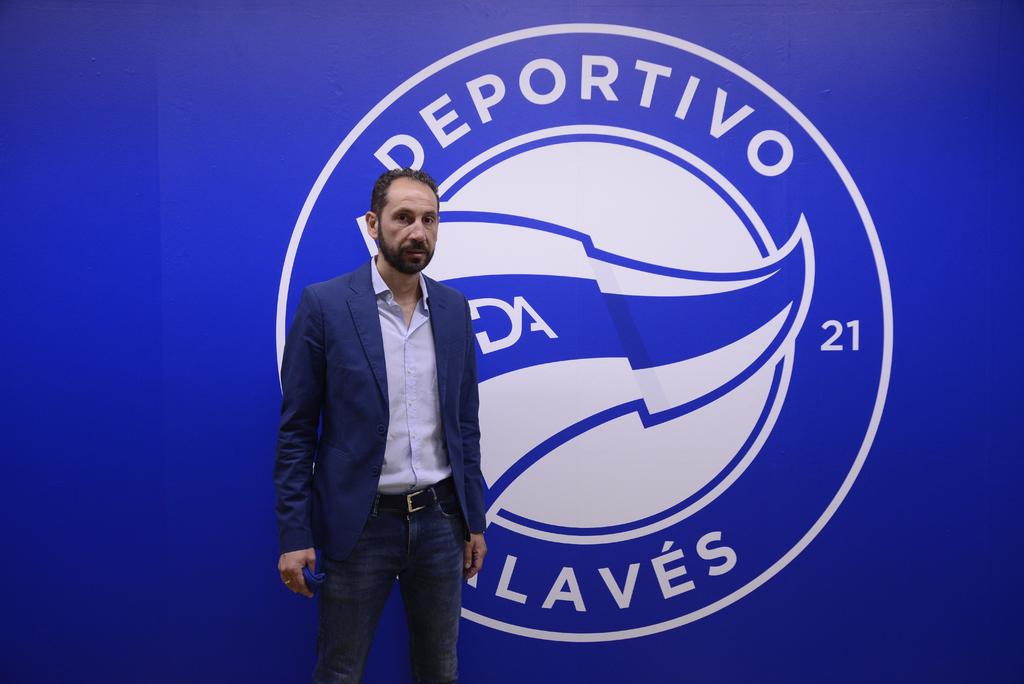 Pablo Machín entrenador del equipo Alavés habla sobre su victoria. Noticias en tiempo real