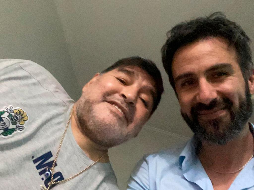 Abren investigación a médico de Maradona por presunta negligencia. Noticias en tiempo real