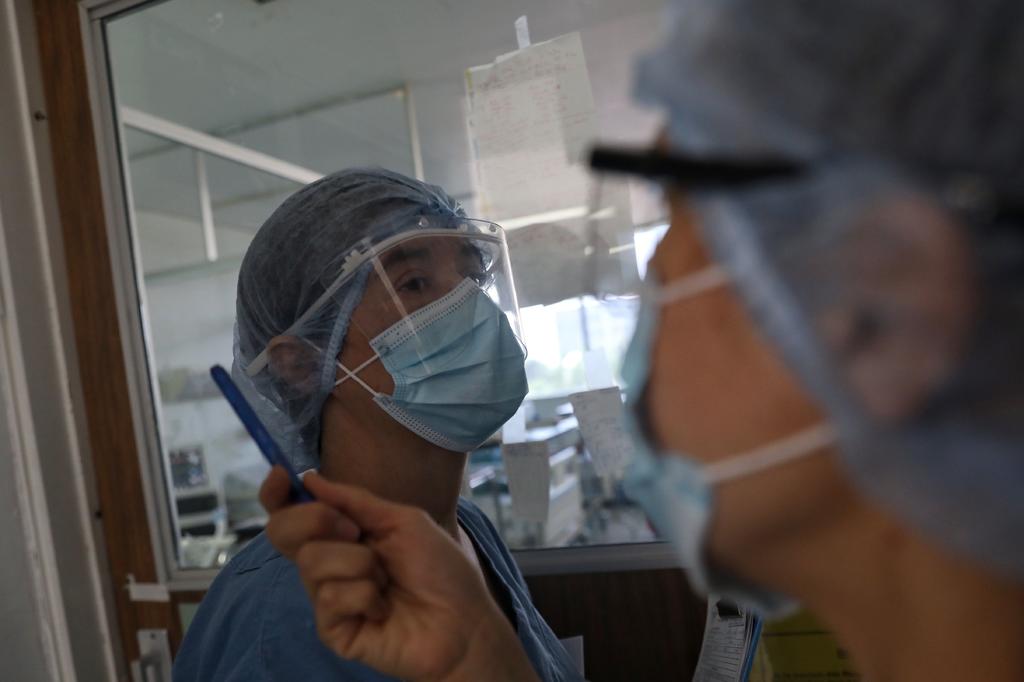 Médicos salvan a bebé que nació de paciente intubada por COVID en Zacatecas. Noticias en tiempo real