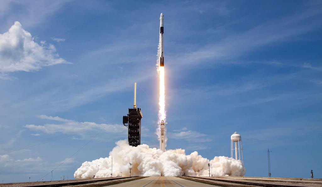 Aplazan al domingo lanzamiento de la cápsula Dragon del SpaceX. Noticias en tiempo real
