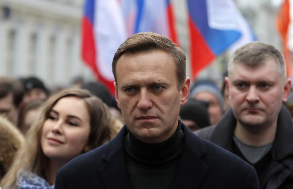 Detienen a Navalni en control de pasaportes al llegar a Moscú. Noticias en tiempo real