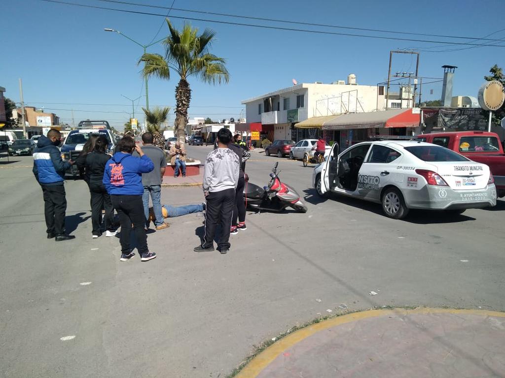 Motociclista sufre accidente en Gómez Palacio; circulaba a exceso de velocidad. Noticias en tiempo real