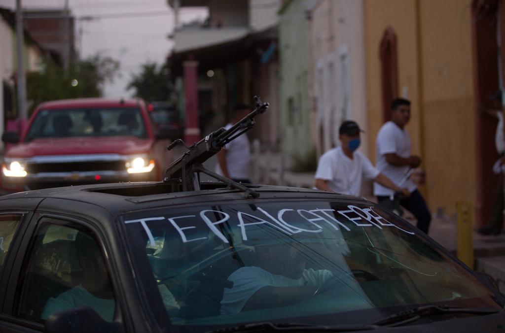 Ataca presunto grupo del CJNG a comunidades de Tepalcatepec, Michoacán. Noticias en tiempo real