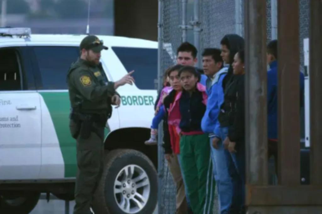 Liberadas cuatro migrantes detenidas en EUA que fueron victimas de abuso. Noticias en tiempo real
