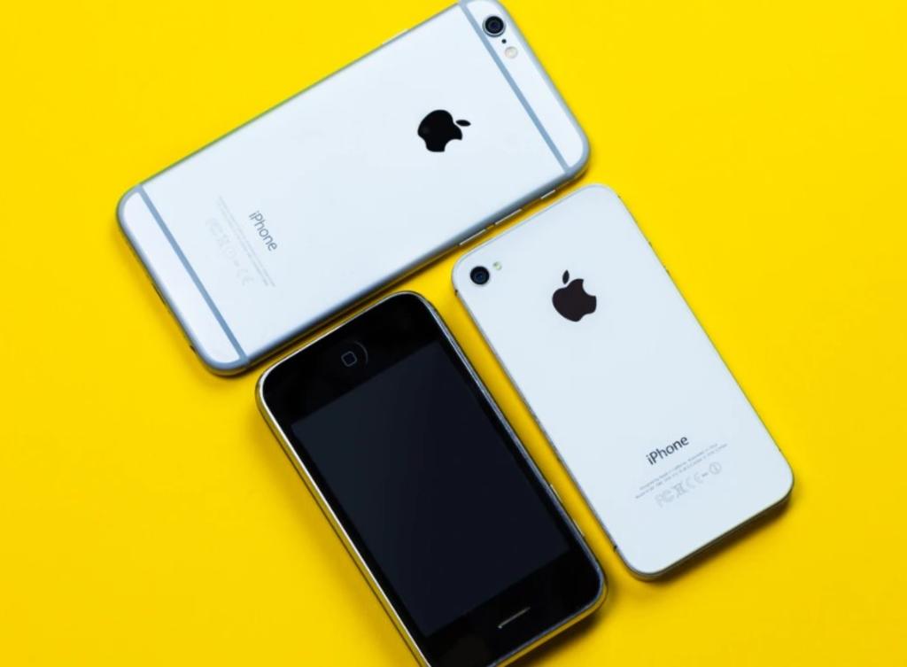 Apple recibe nueva demanda por volver lentos iPhones viejos. Noticias en tiempo real
