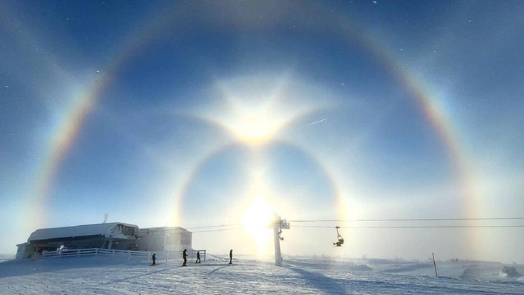 Captan espectacular halo solar en Suecia. Noticias en tiempo real