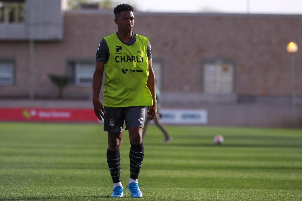 Andrés Ibargüen realiza su primer entrenamiento con Santos ...