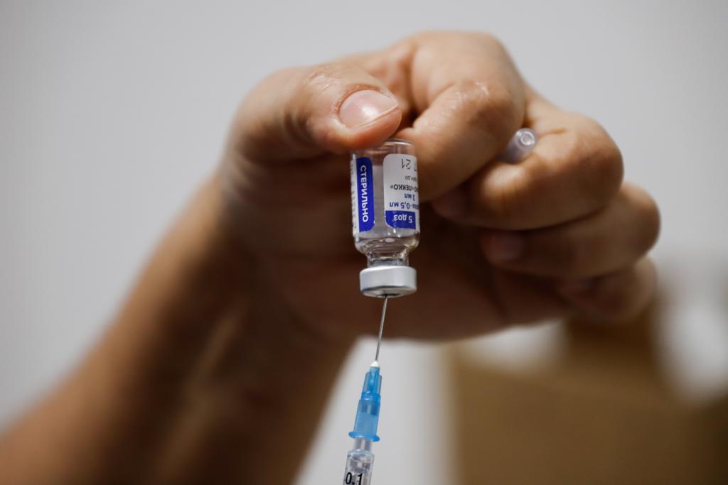 AMLO alerta sobre venta de vacunas contra COVID-19 hechizas. Noticias en tiempo real