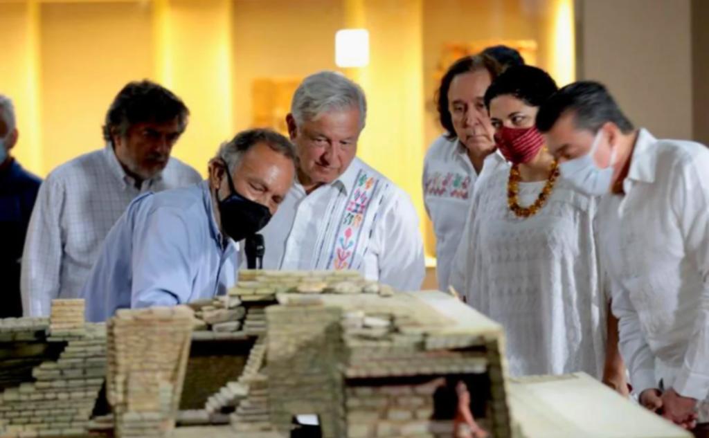 2021 Cómo Mueren Las Reinas 2021 Cómo Mueren Las Reinas