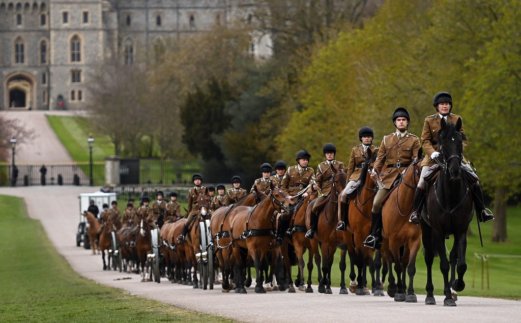 Fuerzas armadas se preparan para funeral del príncipe Felipe en Reino Unido. Noticias en tiempo real