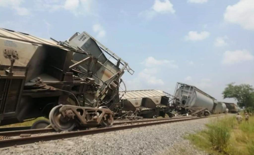 Tren carguero sufre falla y se descarrila en Veracruz. Noticias en tiempo real