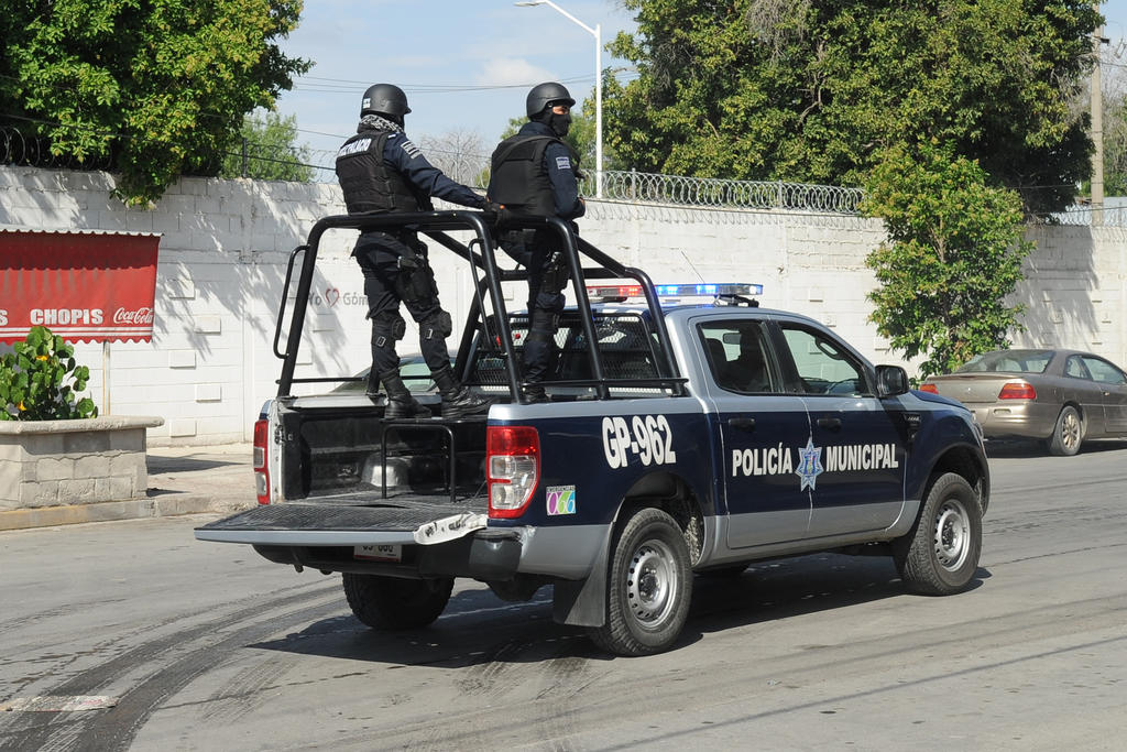 Sujetos roban pipas cargadas con gasolina en Gómez Palacio. Noticias en tiempo real