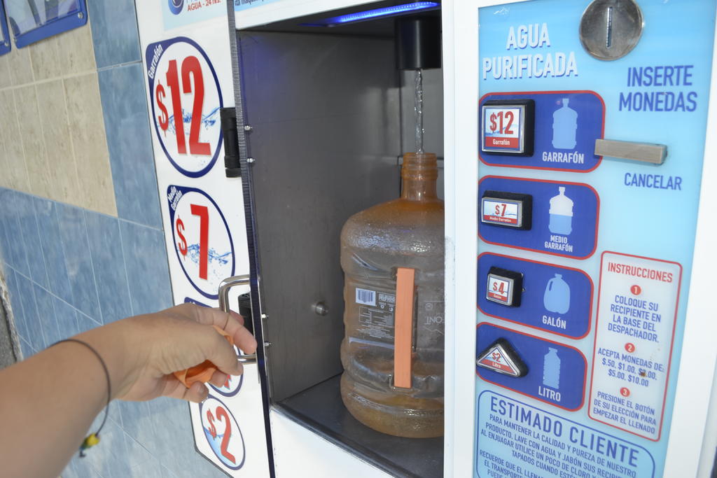 Coprised mantiene vigilancia en máquinas expendedoras de agua de Durango; se han aplicado sanciones. Noticias en tiempo real