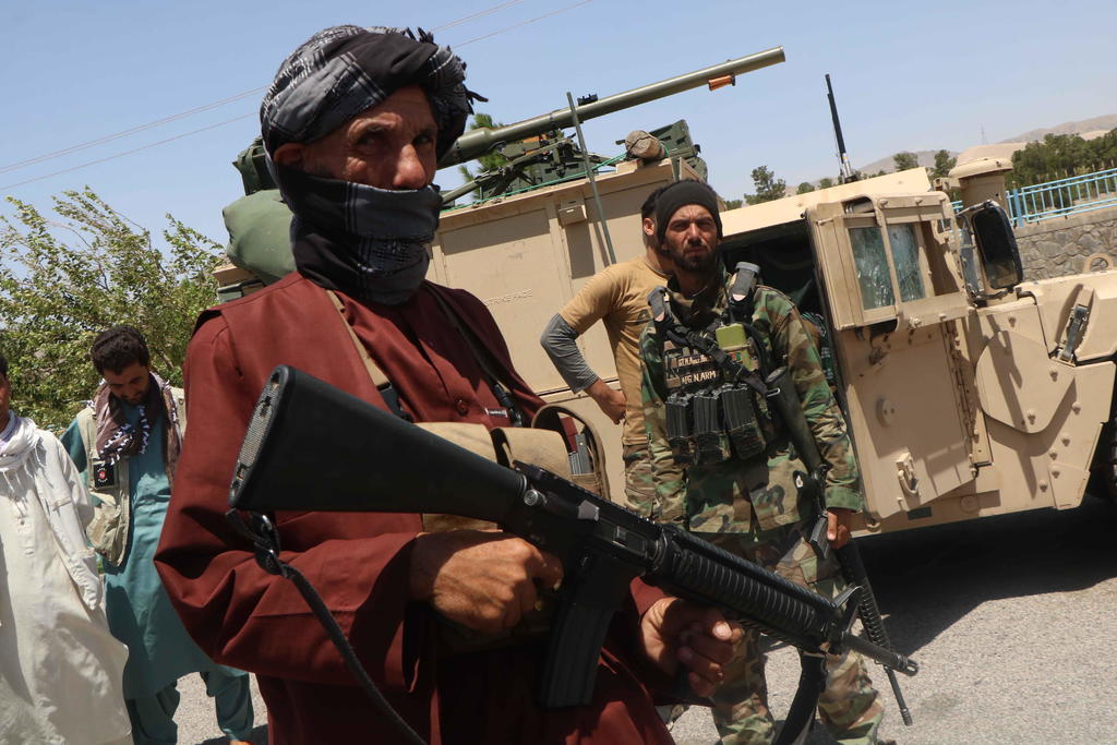 El mundo presiona a los talibanes para que frenen su ofensiva y negocien,  El Siglo de Torreón