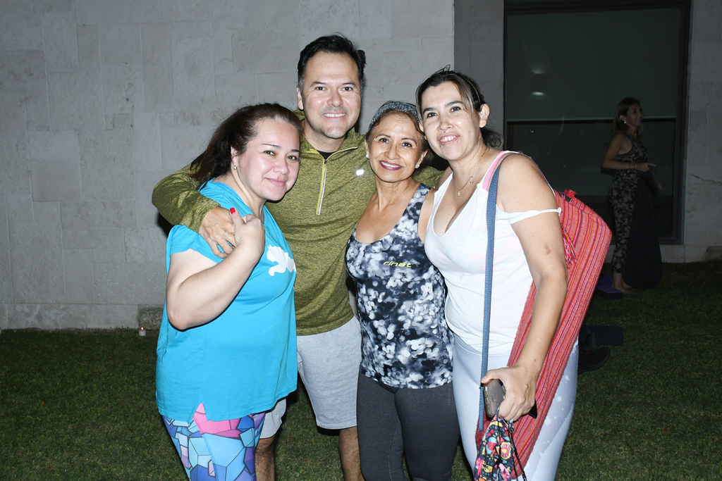 Paola, Chava, Abi y Bego (EL SIGLO DE TORREÓN / FERNANDO COMPEÁN)