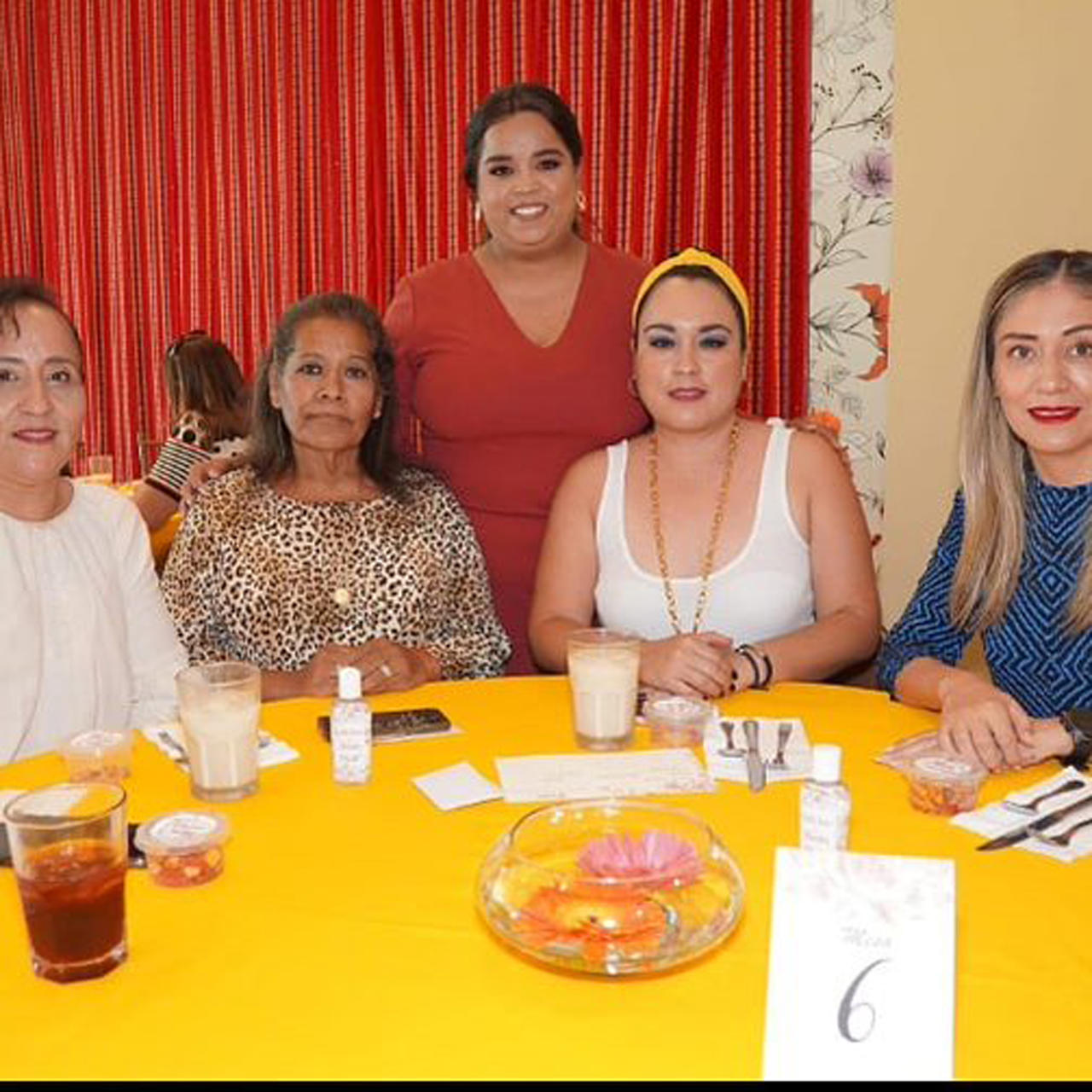 Carolina Negrete, Pola Ayala, Tania de León, María Valdéz y Mayra Espinoza (EL SIGLO DE TORREÓN)
