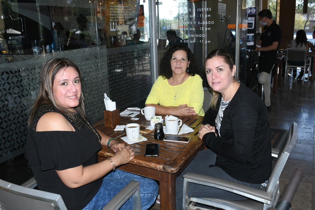 Liliana, Mony y Marcela (EL SIGLO DE TORREÓN/FERNANDO COMPEÁN)