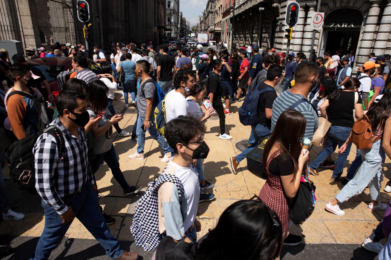 Para la semana del 18 al 24 de octubre, la Ciudad de México estará en semáforo epidemiológico verde ante la pandemia por COVID-19. (ARCHIVO) 
