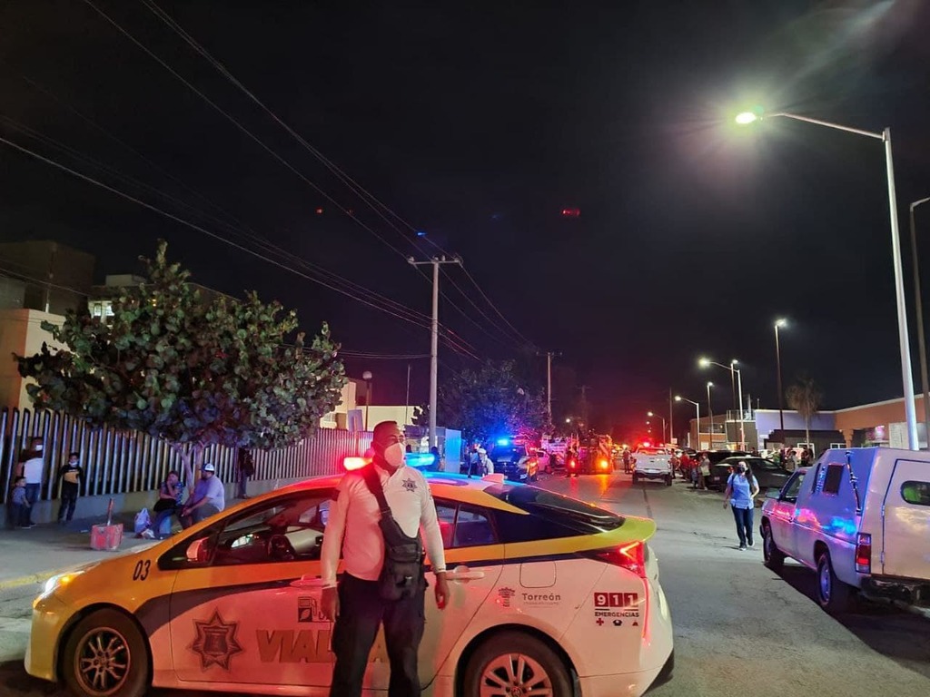 Desalojan área de urgencias de la clínica 16 del IMSS en Torreón. Noticias en tiempo real