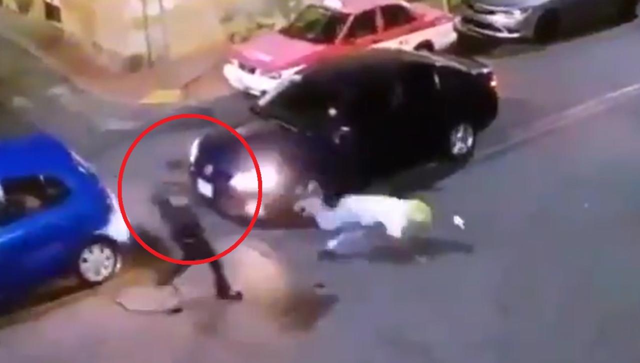 Policía frustra asalto en CDMX baleando al asaltante. Noticias en tiempo real