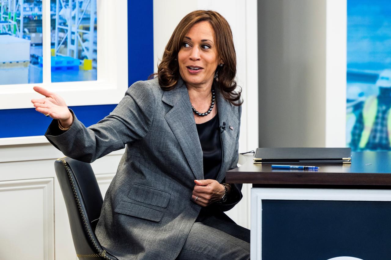 La vicepresidenta de Estados Unidos, Kamala Harris, viajará a Francia; se reunirá con Emmanuel Macron. Noticias en tiempo real