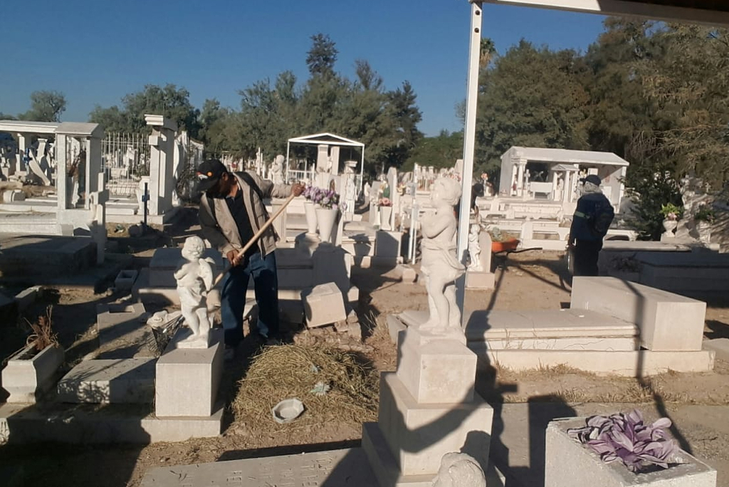 Preparan cementerios para recibir visitantes. Noticias en tiempo real