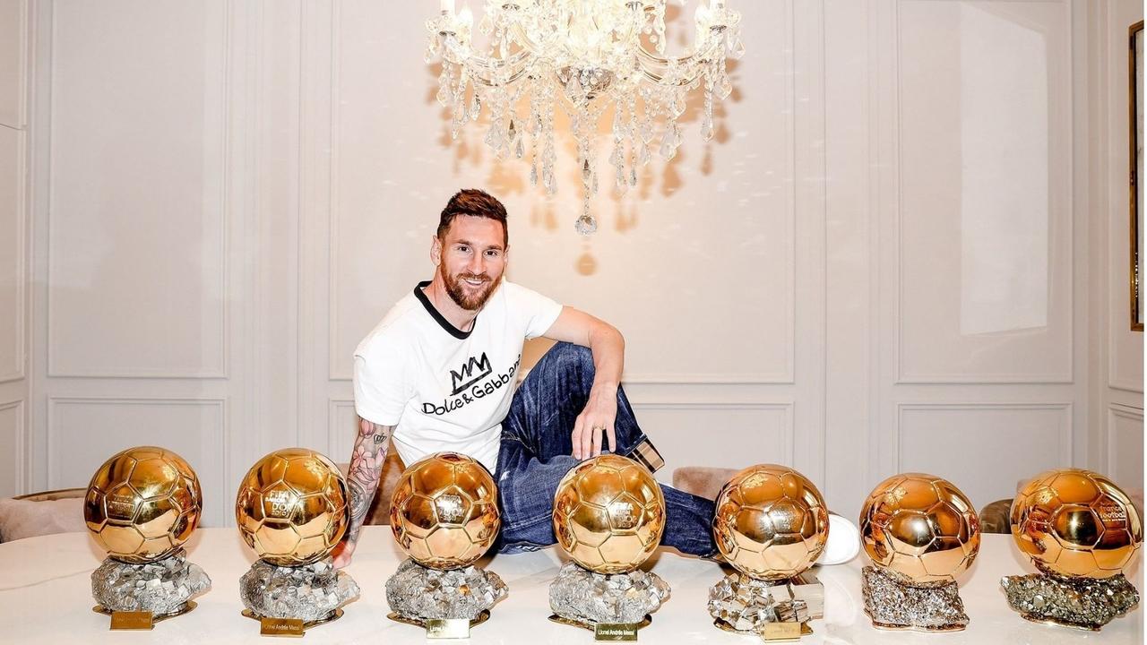 La competencia con Cristiano nos ha ayudado a crecer a los dos: Messi. Noticias en tiempo real