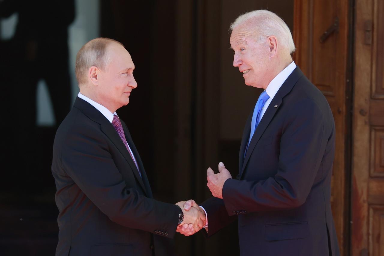Vladimir Putin y Joe Biden, en cumbre virtual. Noticias en tiempo real