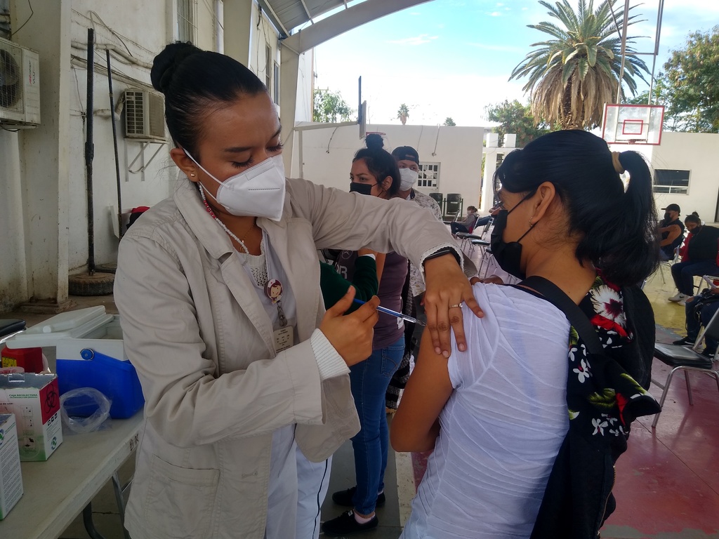 \'Volaron\' las dosis en el ejido Coyote. Noticias en tiempo real