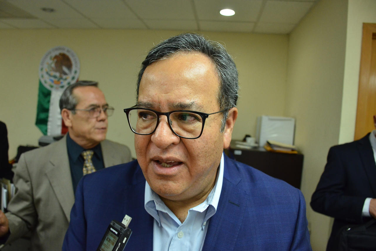 Gobierno de Durango adeuda aguinaldos a 9 dependencias