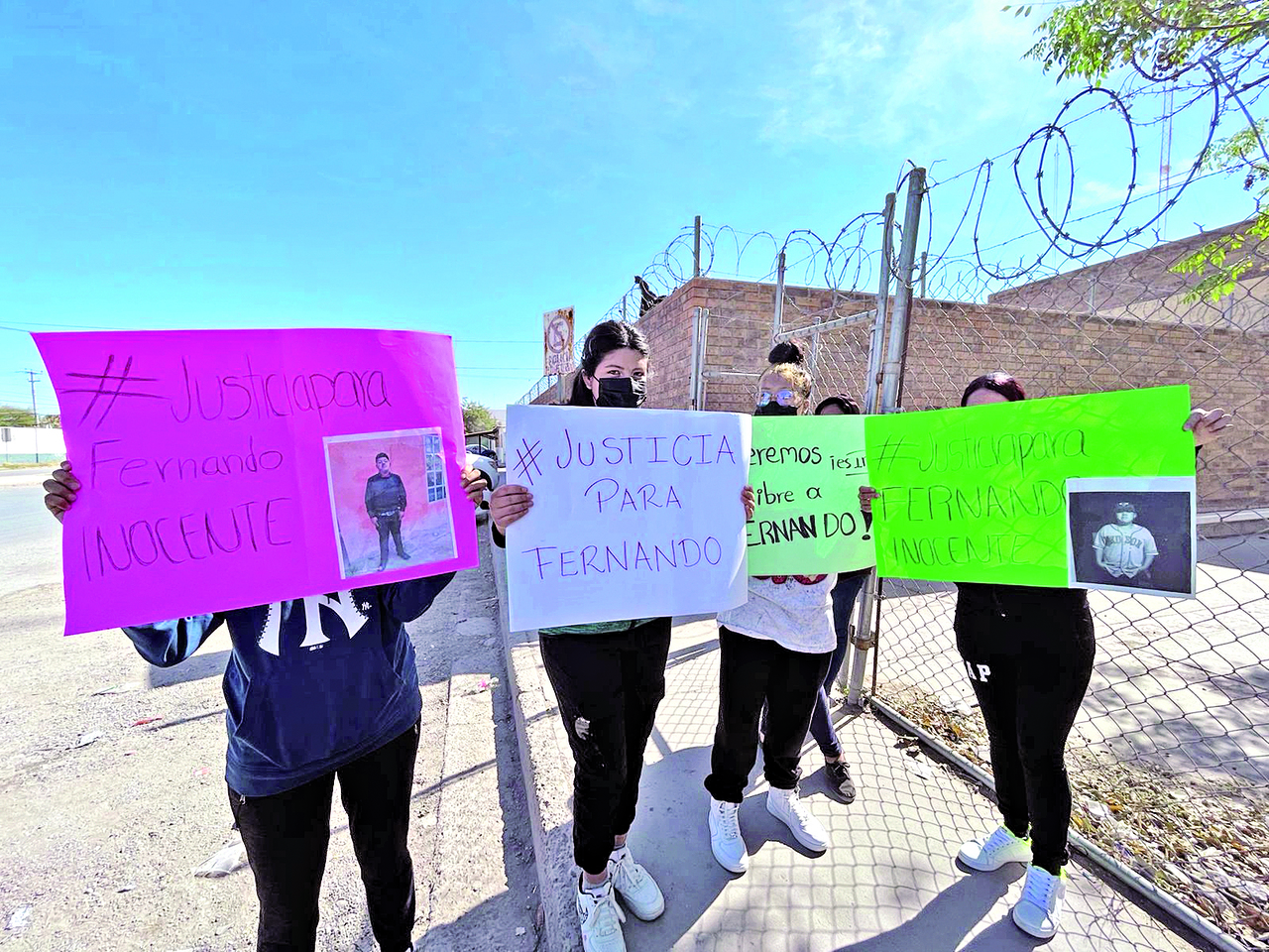 Protestan familiares de acusados de feminicidio en Viesca
