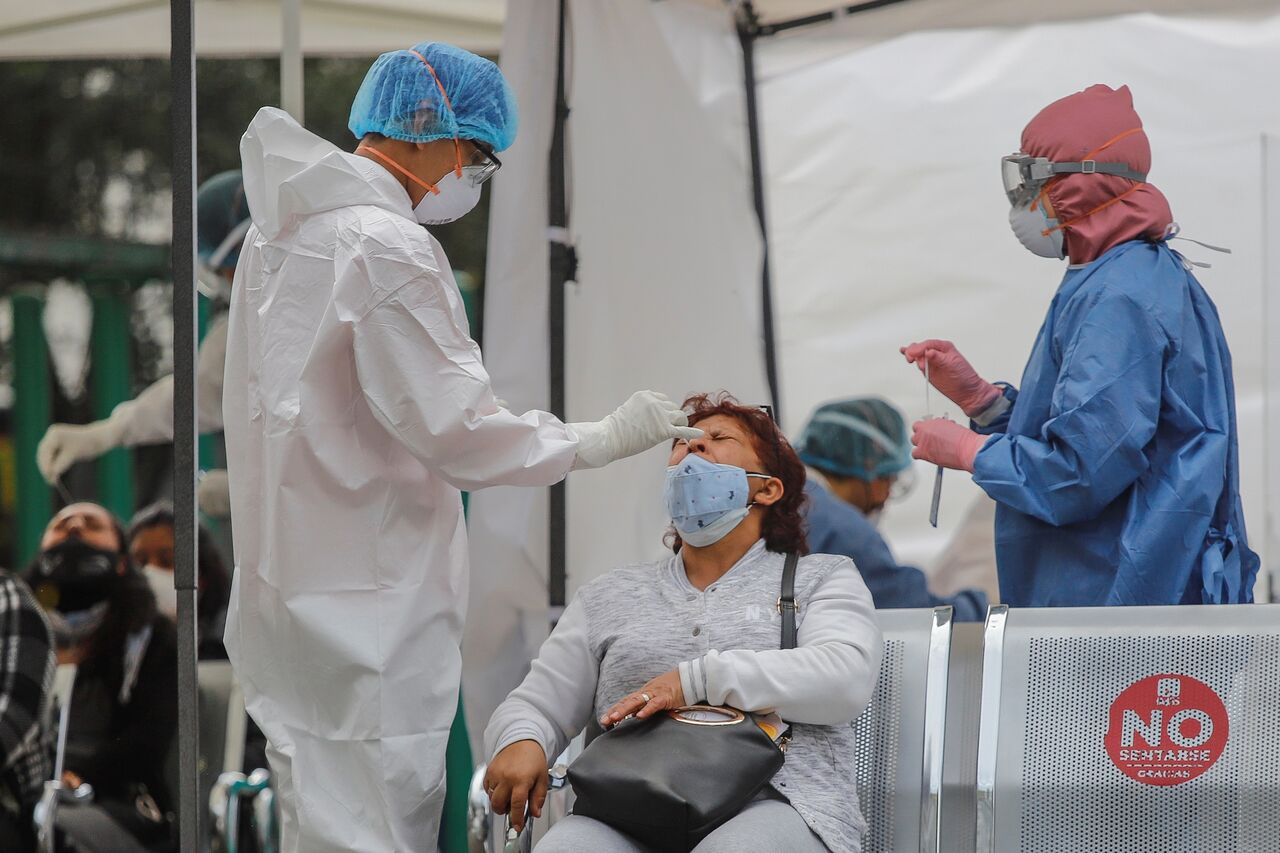 México supera las 500 muertes diarias por COVID-19; país registra 48 mil nuevos contagios. Noticias en tiempo real