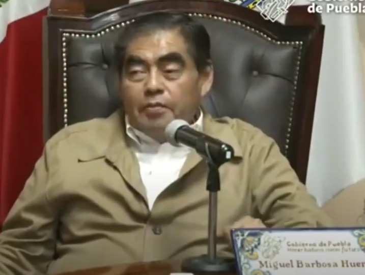 'Le robaron el partido al Puebla', afirma el gobernador Miguel Barbosa 