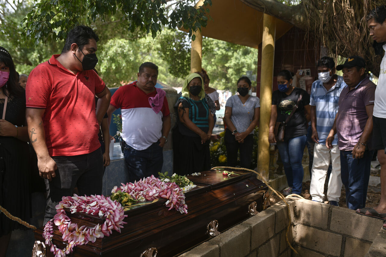 Giran órdenes de aprehensión contra presuntos homicidas de periodistas en Veracruz