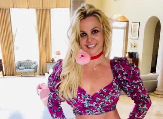 Britney Spears posa sin ropa en redes 