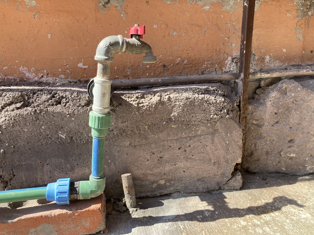 Analizan prohibir regar jardines por sequía en Monclova