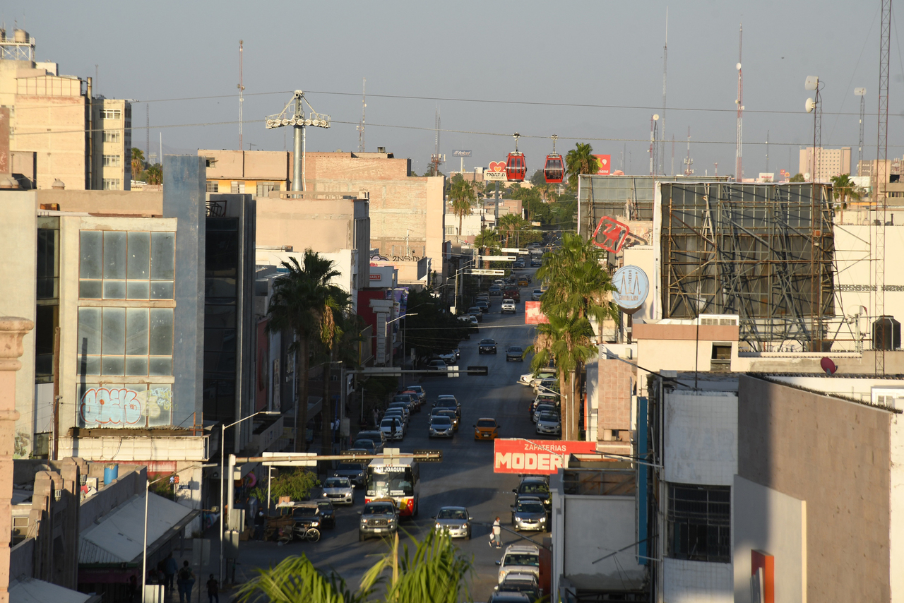 Generan apagones 'daños incalculables' en Torreón