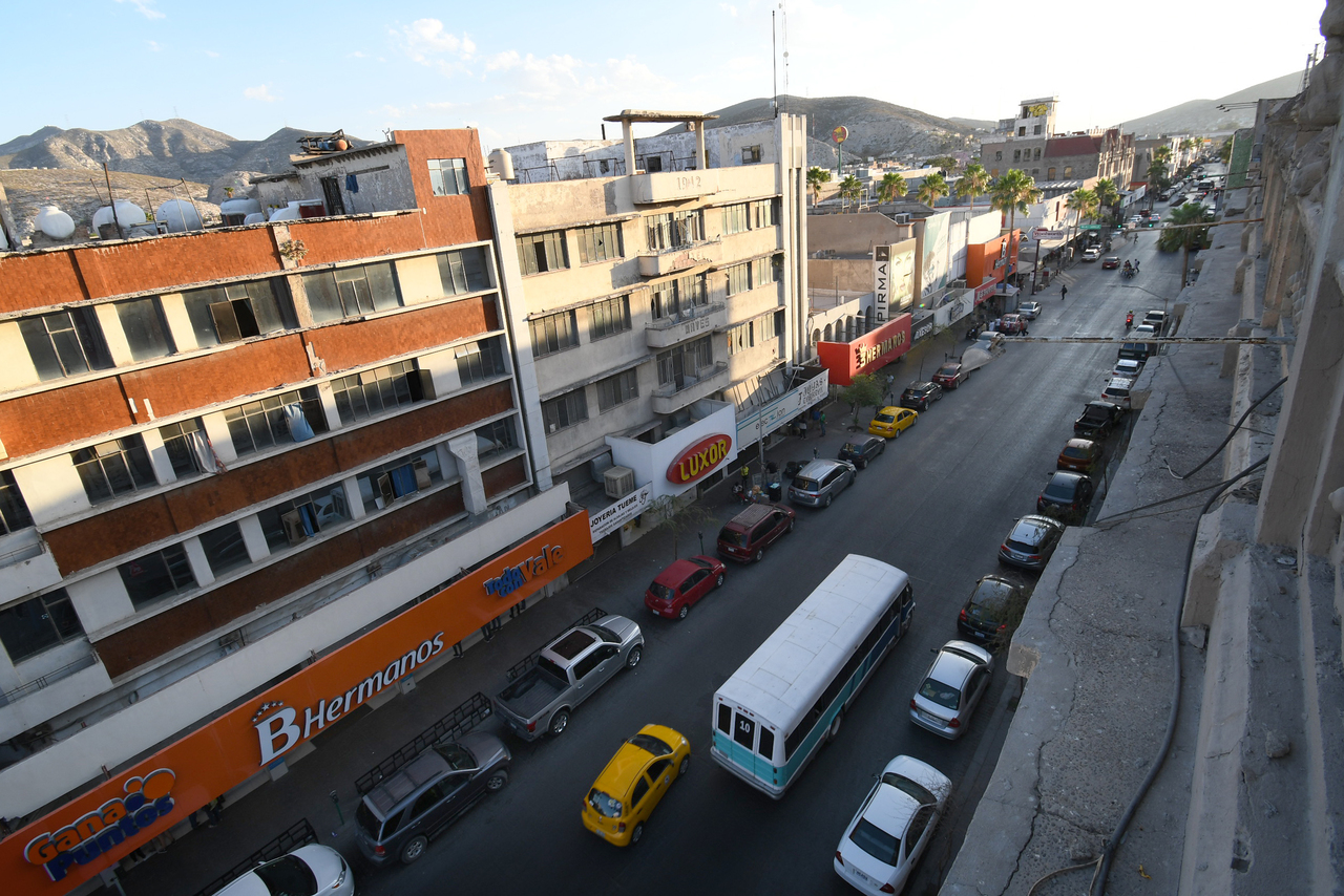 Comercios de Torreón se quejan por fallas eléctricas