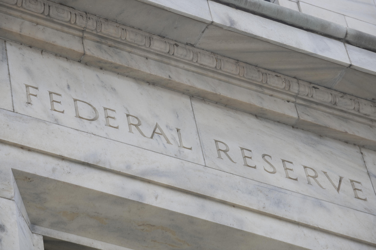 Fed anticipa otras 2 subidas en tipos de interés en los siguientes meses
