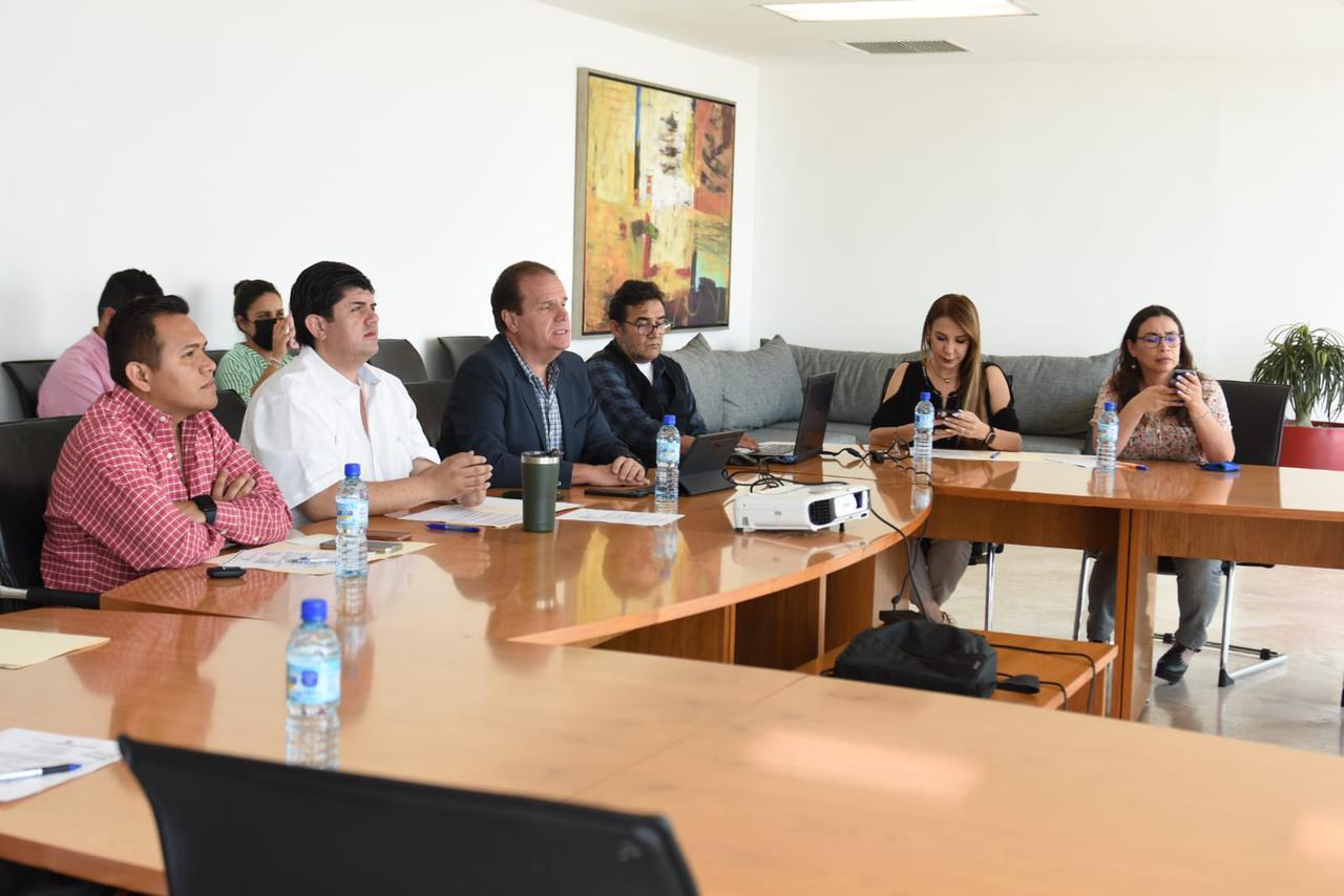 Sesiona Comisión de Obras Públicas en Cabildo de Torreón