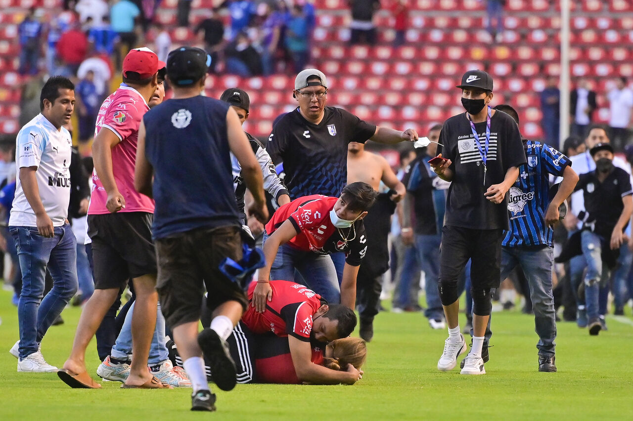 Procesan a otro aficionado del Atlas por violencia en el estadio Corregidora