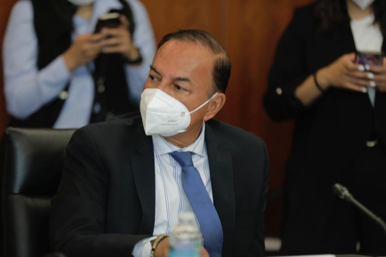 Dictan acto de no vinculación a proceso para secretario técnico del Senado