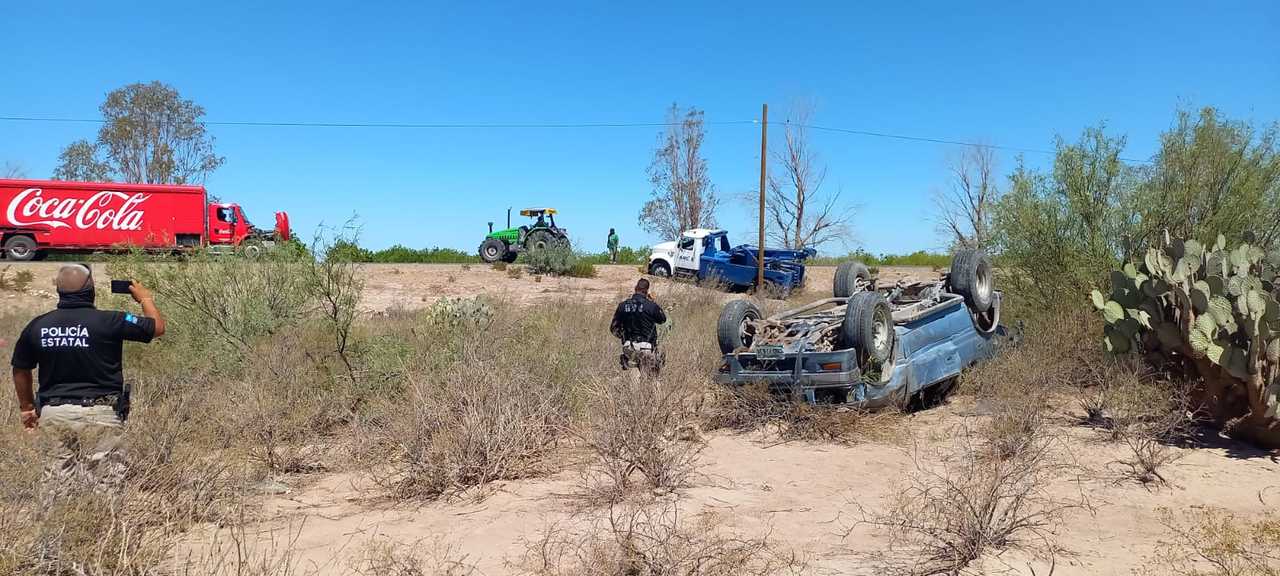 Mujer pierde la vida tras fuerte volcadura en San Pedro. Noticias en tiempo real