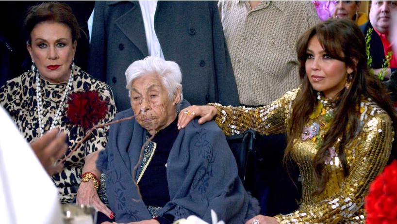 Thalía logró despedirse de su abuela Eva Mange antes de su muerte 