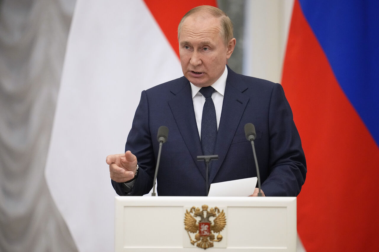 Vladimir Putin condena a una OTAN anclada en una Guerra Fría y no renuncia a Ucrania