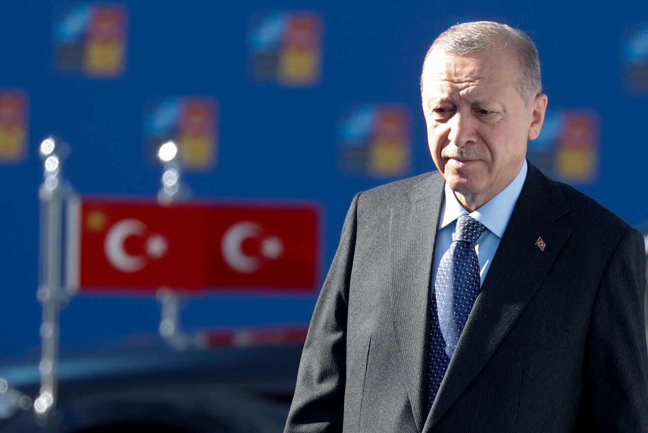 Turquía activará veto ante OTAN si Finlandia y Suecia no cumplen con compromisos